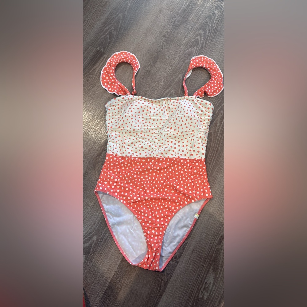 Women’s Summersalt Swimsuit size 6